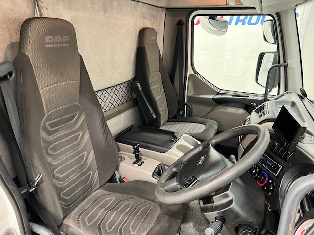 DAF LF55 220 Day Cab Fridge Box