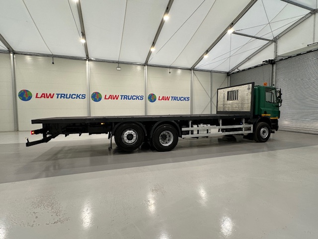 DAF CF75 310 6×2 Rear Lift Flatbed