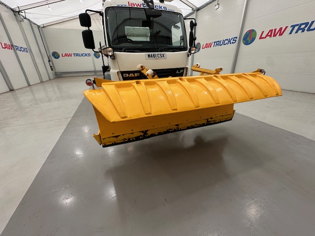DAF LF55 250 4×2 Day Cab Gritter
