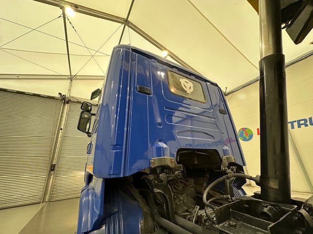 Scania R380 8×4 Sleeper Cab Tipper