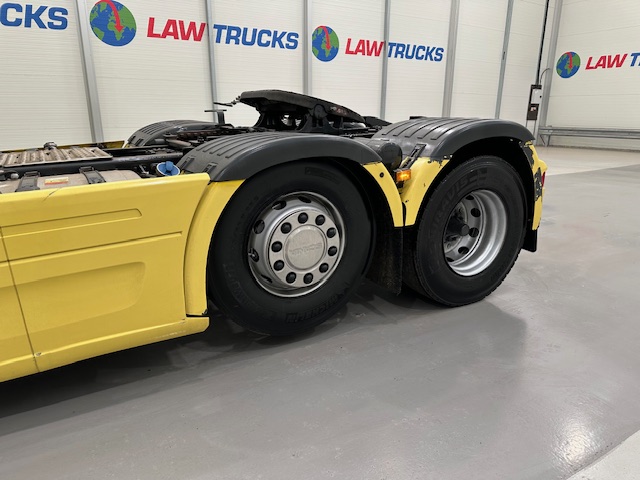 Scania R450 6×2 Midlift Topline Tractor Unit