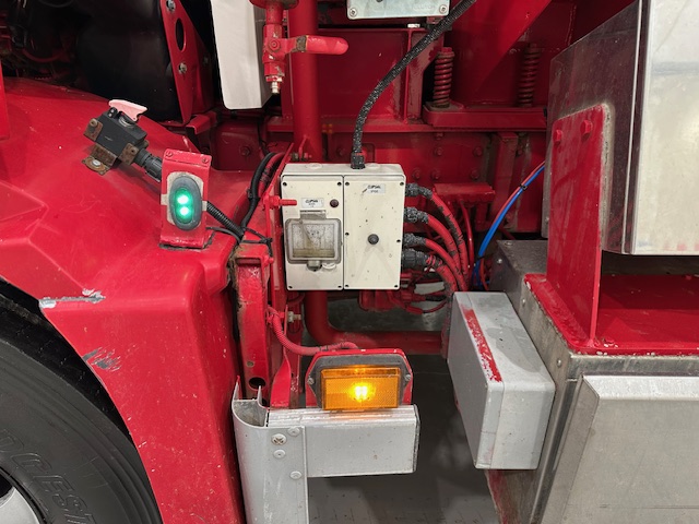 Volvo FM 300 6×2 20,000 Litre Fuel Tanker