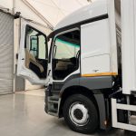Mercedes Actros 1824 4×2 Sleeper Cab Fridge Box - thumbnail