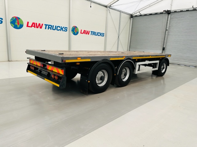 Fruehauf  Tri Axle Flatbed Drawbar Trailer
