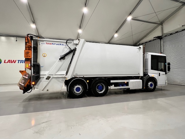 Mercedes Econic 2630 6×2 Refuse Bin Lorry