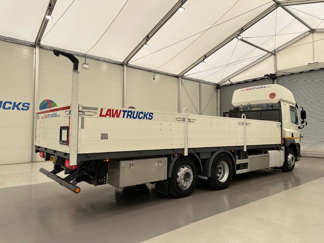 DAF CF 440 6×2 Sleeper Cab Dropside Drawbar Spec