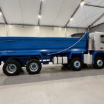 Volvo FMX 410 8×4 Day Cab Steel Tipper - thumbnail