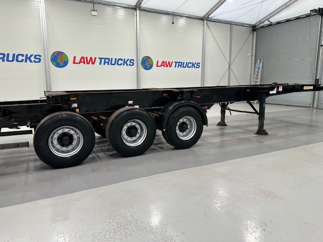 Dennison Tri Axle Sliding Skeletal Trailer BPW
