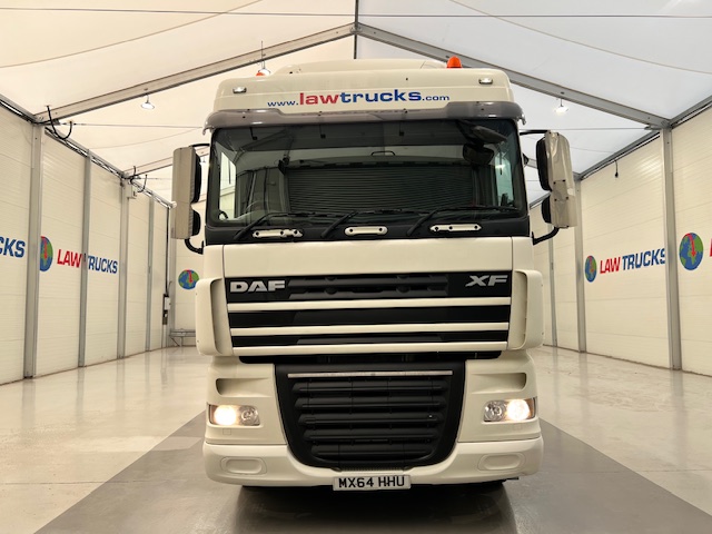 DAF XF105 460 6×2 Space Cab Tractor Unit