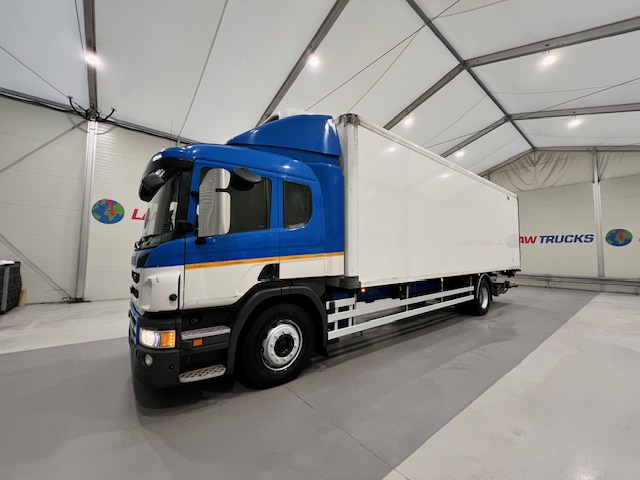 Scania P250 4×2 Sleeper Cab Fridge Box