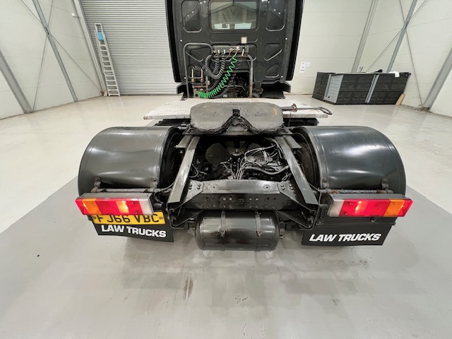 DAF LF 260 4×2 Rest Cab Tractor Unit