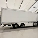 Mercedes Antos 2540 6×2 Rear Lift Day Cab Fridge Box - thumbnail
