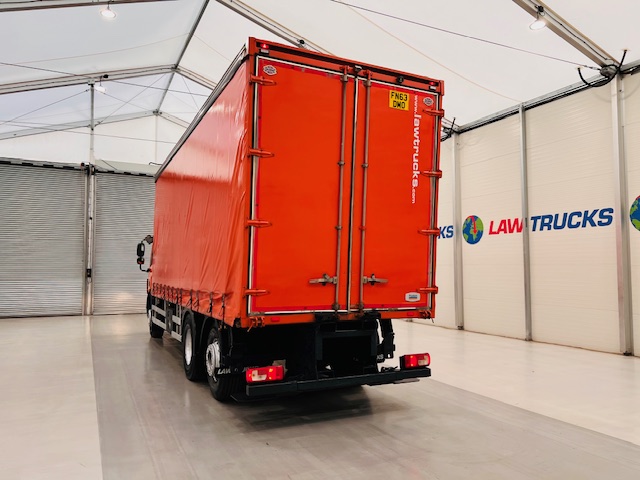 DAF CF75 310 6×2 Rear Lift Day Cab Curtainsider