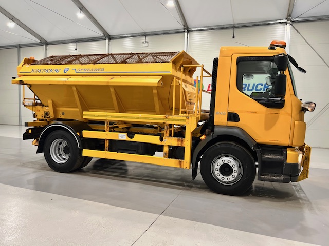 Volvo FE 240 4×2 Day Cab Gritter