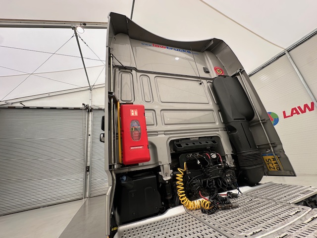 DAF XF 530 6×2 Midlift Tractor Unit
