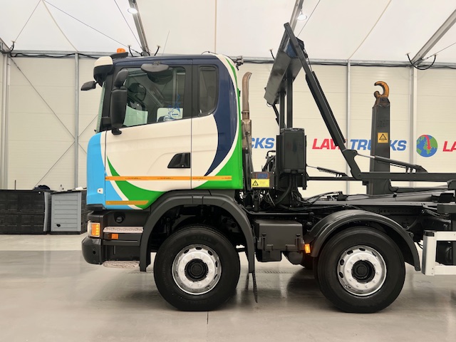 Scania G410 8×4 Rest Cab Hookloader Drawbar