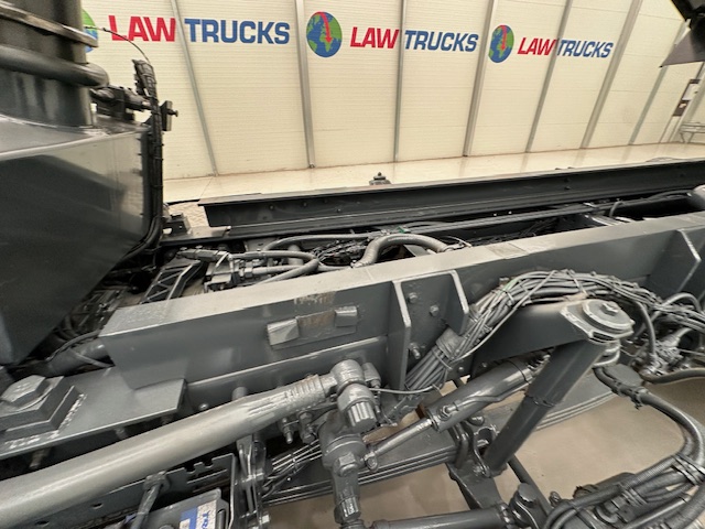 Scania P400 8×4 Day Cab Bulk Tipper Manual