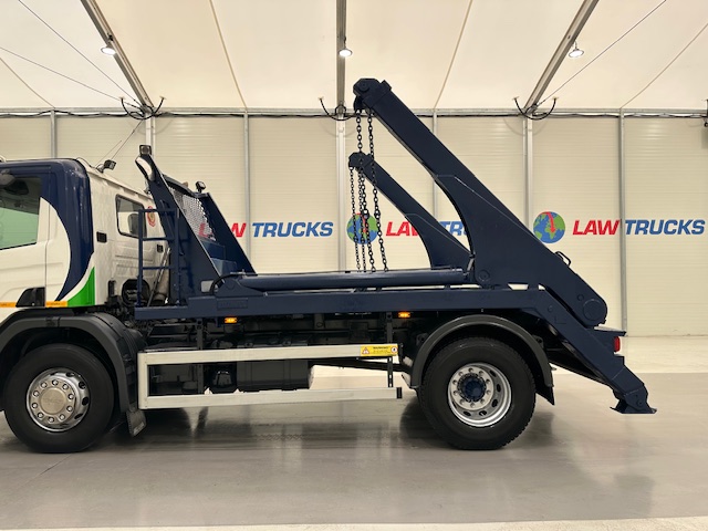 Scania P250 4×2 Day Cab Skip Loader
