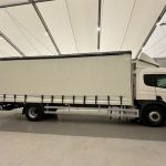 Scania P230 4×2 Sleeper Cab Curtainsider Manual - thumbnail