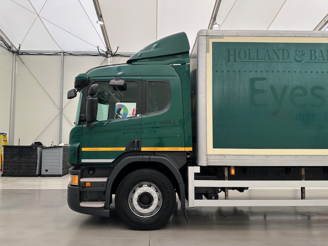 Scania P250 4×2 Sleeper Cab Box Van