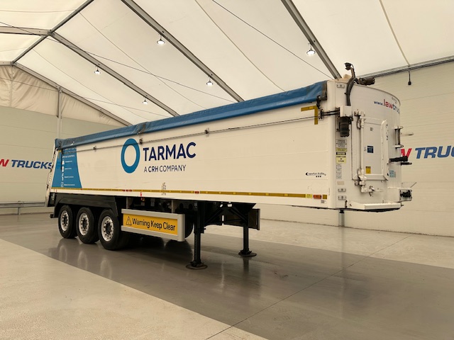 Titan Thinwall Walking Floor Aggregate Trailer