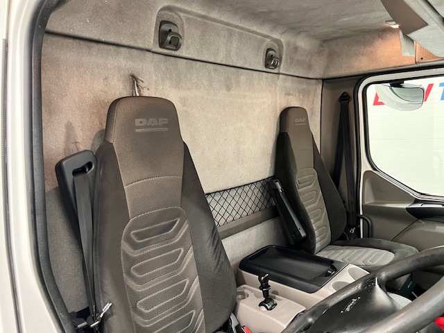 DAF LF55 220 Day Cab Fridge Box
