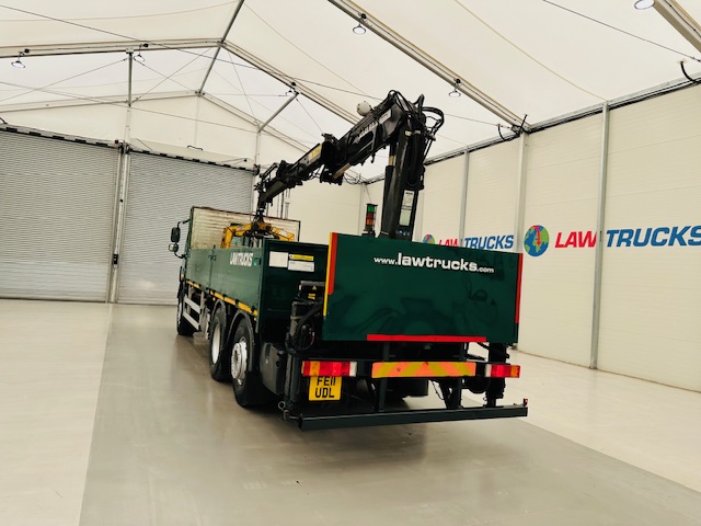 DAF CF75 310 Day Cab Dropside Brick Grab