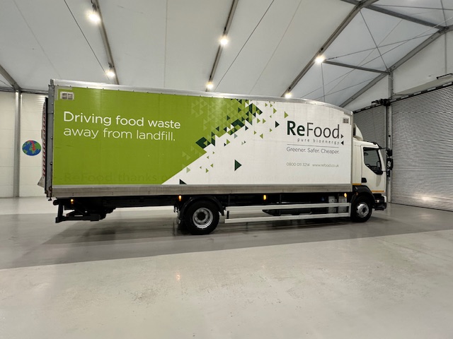 Volvo FL 240 4×2 Day Cab Box Van