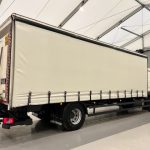 MAN TGM 18.250 4×2 Sleeper Cab Curtainsider - thumbnail