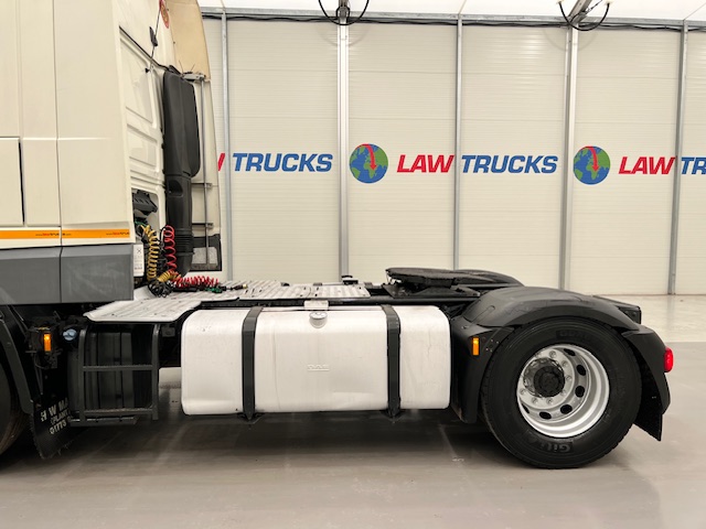 DAF XF 460 4×2 Super Space Cab Tractor Unit
