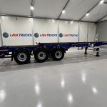Dennison Tri Axle Sliding Skeletal Trailer BPW - thumbnail