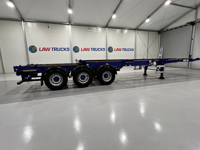 Dennison Tri Axle Sliding Skeletal Trailer BPW