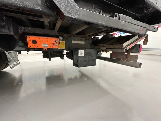 Scania P280 4×2 Sleeper Cab Box Van