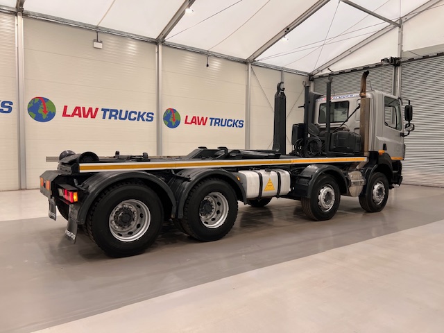DAF CF85 410 8×4 Day Cab Hookloader Manual