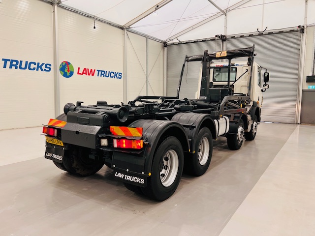 DAF CF85 360 8×4 Day Cab Hookloader Manual