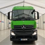 Mercedes Actros 2536 6×2 Sleeper Cab Curtainsider - thumbnail