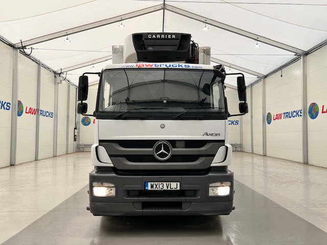 Mercedes Axor 2529 6×2 Rear Lift Sleeper Cab Fridge Box