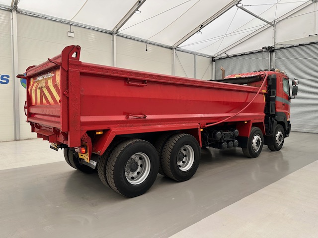 Hino 3241 700 8×4 Sleeper Cab Steel Tipper