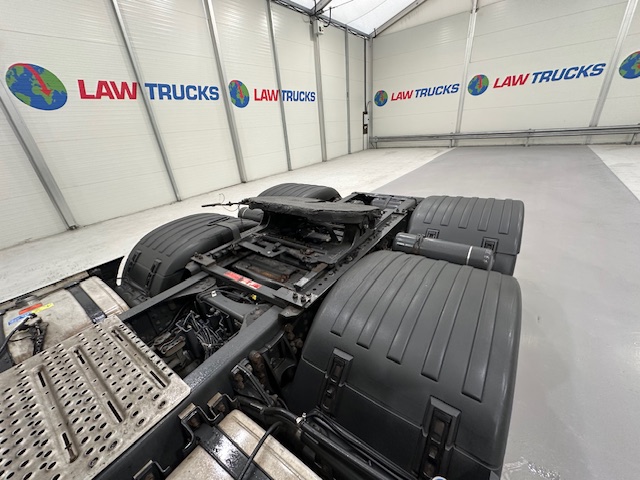 Scania R450 6×2 Midlift Highline Tractor Unit