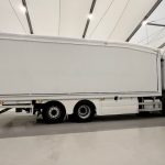 Mercedes Antos 2540 6×2 Rear Lift Day Cab Fridge Box - thumbnail