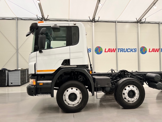 Scania P400 8×4 Day Cab Chassis