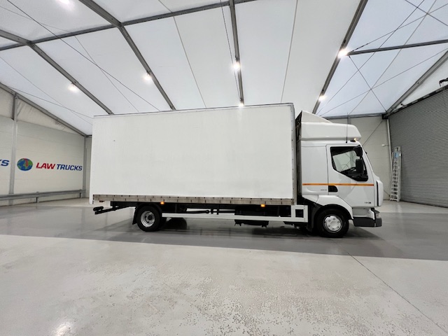Renault Midlum 190 Sleeper Cab Box Van
