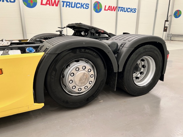 Scania S450 6×2 Midlift Highline Tractor Unit
