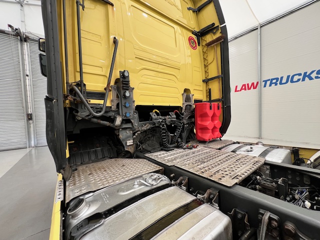 Scania S450 6×2 Midlift Highline Tractor Unit