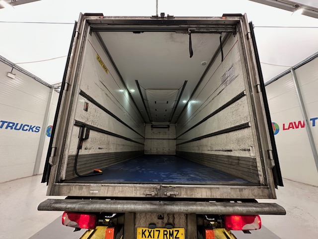 Scania P250 4×2 Sleeper Cab Fridge Box