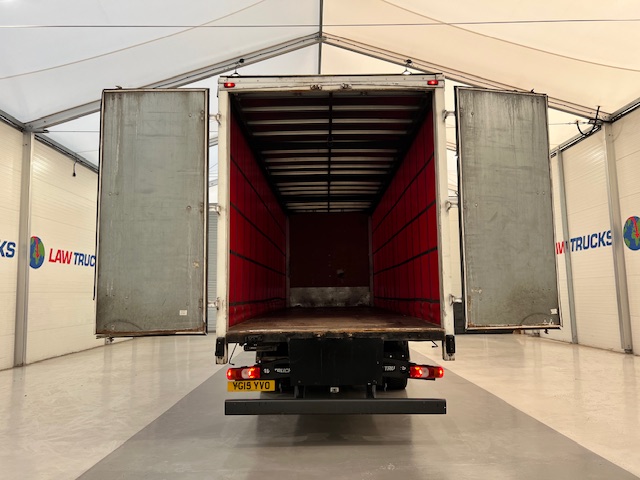 Mercedes Actros 1824 4×2 Sleeper Cab Curtainsider