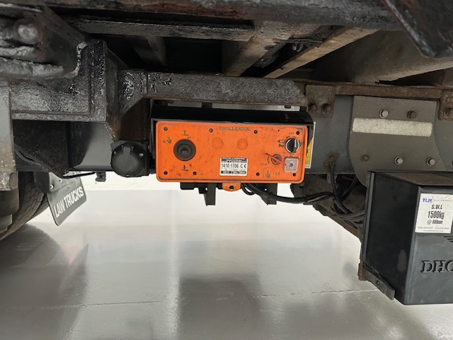 Scania P280 4×2 Sleeper Cab Box Van