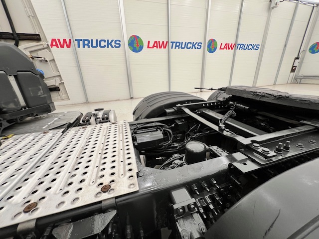 Volvo FH 500 6×2 Sleeper Cab Midlift Tractor Unit