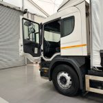 Scania P94 230 Sleeper Cab Curtainsider - thumbnail