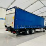 Volvo FM 300 6×2 Sleeper Cab Curtainsider - thumbnail